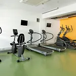 Uc Hall Aparthotel Aglantzia